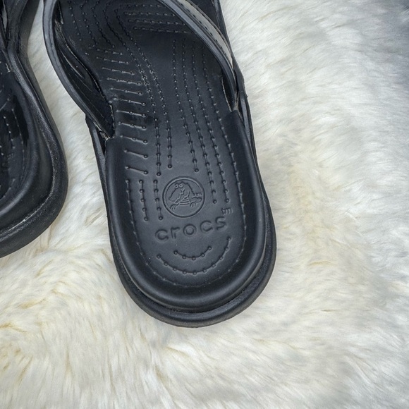 Crocs Black Sandals - Size 9 - Picture 4 of 6